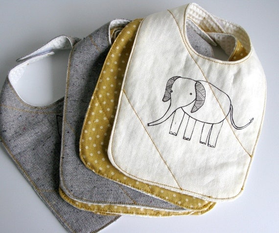 organic baby bib (white elephant)