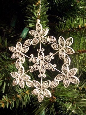 Quilled Snowflake Ornament/Suncatcher