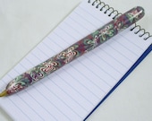 Writing Pen covered with Polymer Clay - Red and Green Brain Waves