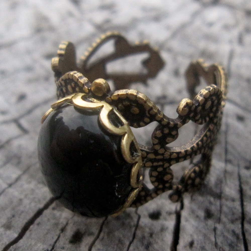 Filigree Ring - Black Onyx Stone in Brass 14x10mm