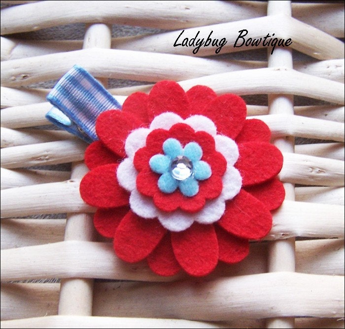 Sweet Wool Felt Flower Clip - Dorothy