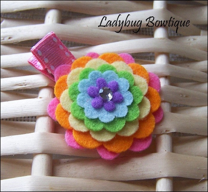 Sweet Wool Felt Flower Clip - Candy Rainbow