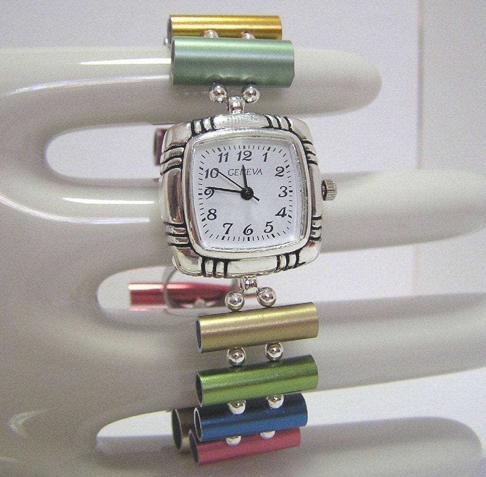 Tricot aiguille montre - bracelet pour les petites et moyennes