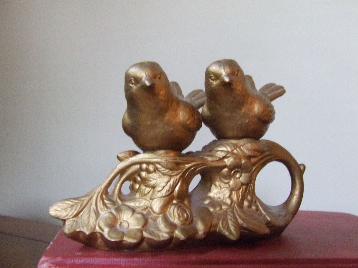 most delightful pair of birds (salt and pepper shakers)