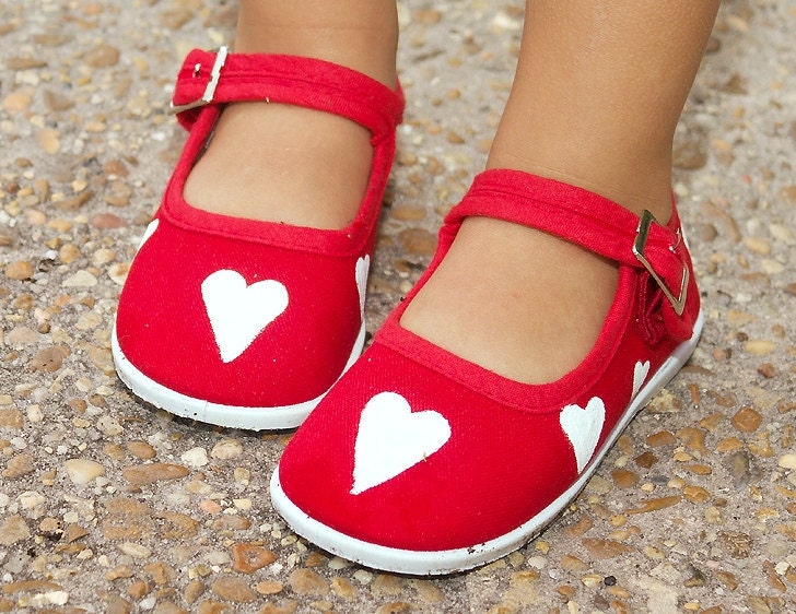 Painted childrens shoes - White hearts on Red hand painted maryjane shoes for girls perfect for Valentine's Day