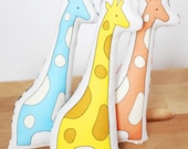mini printed giraffe