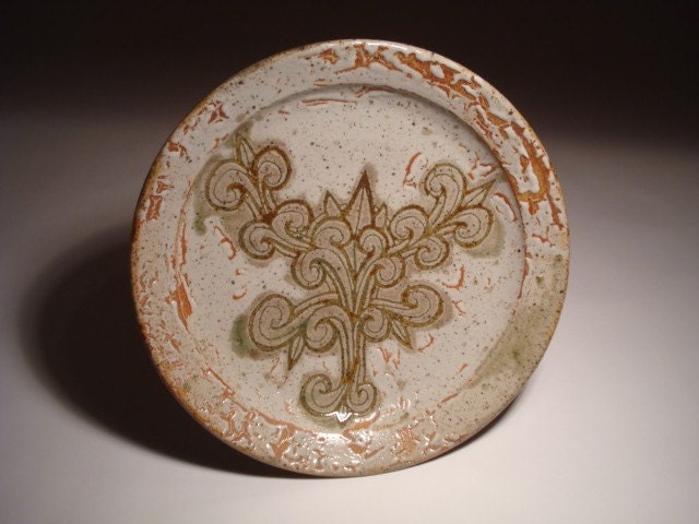 Gothic Spirals Patterned Plate