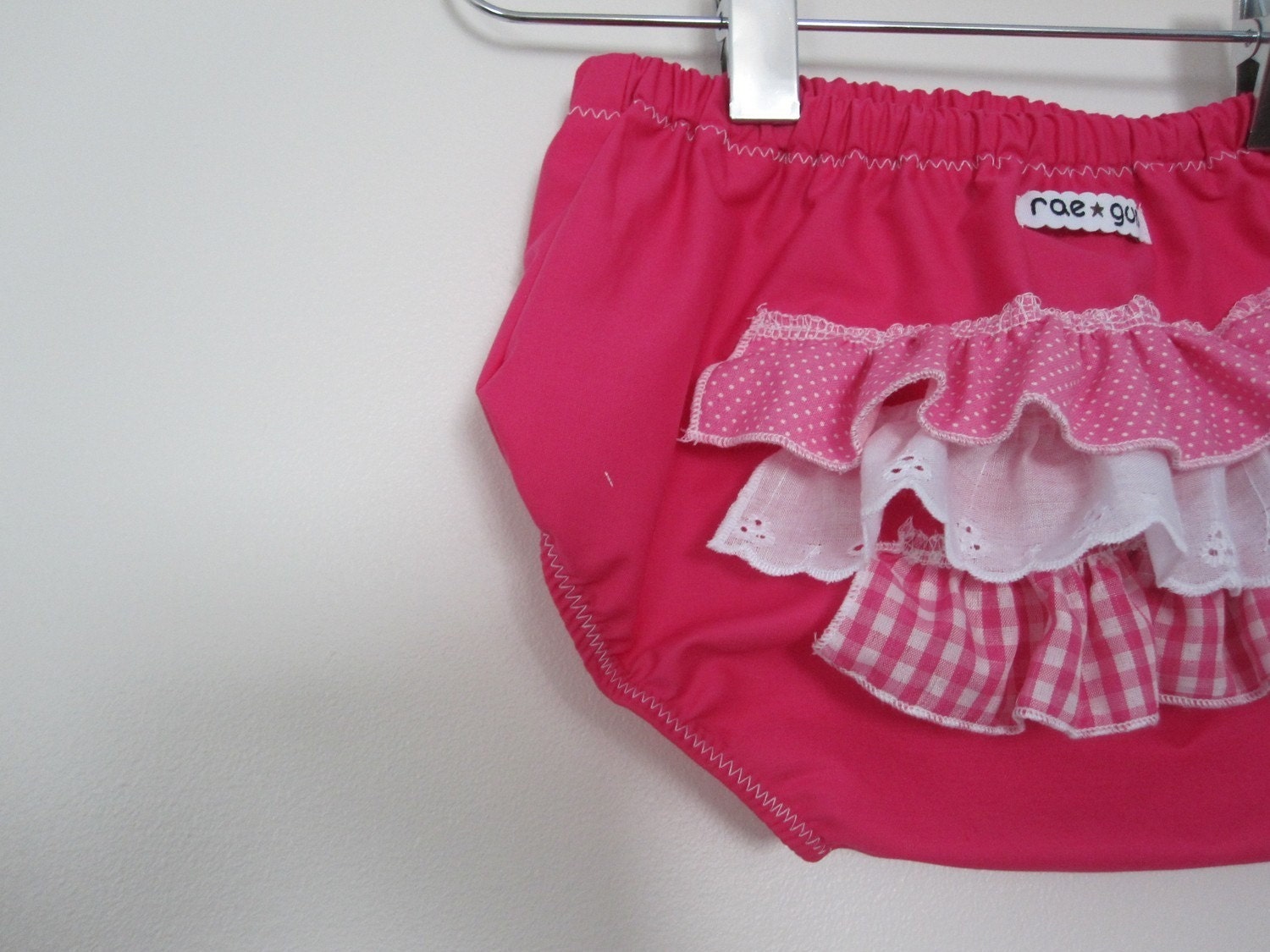 Strawberry Pie - Ruffle diaper covers - Baby Girl - Bottoms - bloomers -  Photo prop -