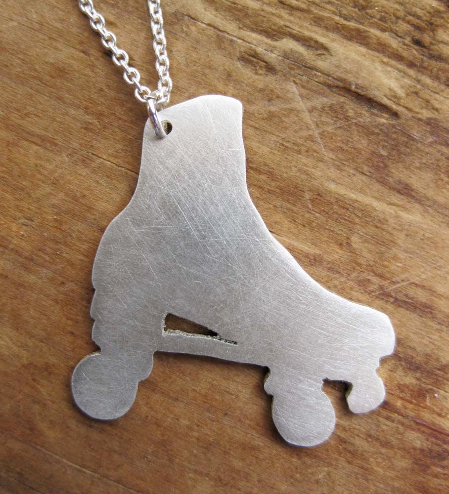ROLLERSKATE sterling silver silhouette necklace