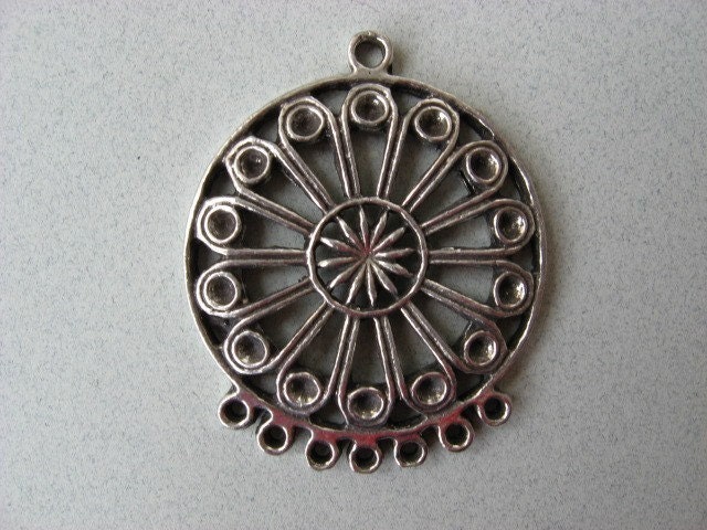 pewter PENDANT BIG WHEEL