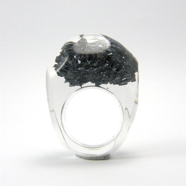 Clear resin ring with Carborundum