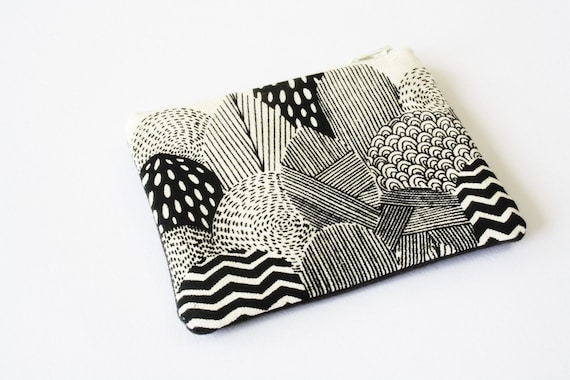 Flat Purse - Black - 'Forest