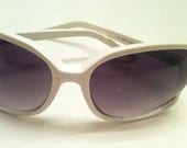 Vintage Dramatic White Big 80's Plastic Sunglasses