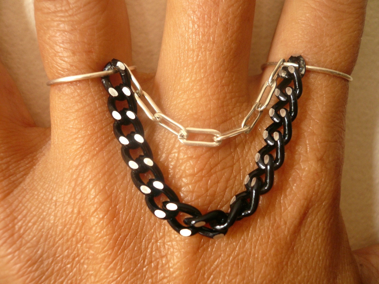 chain double ring