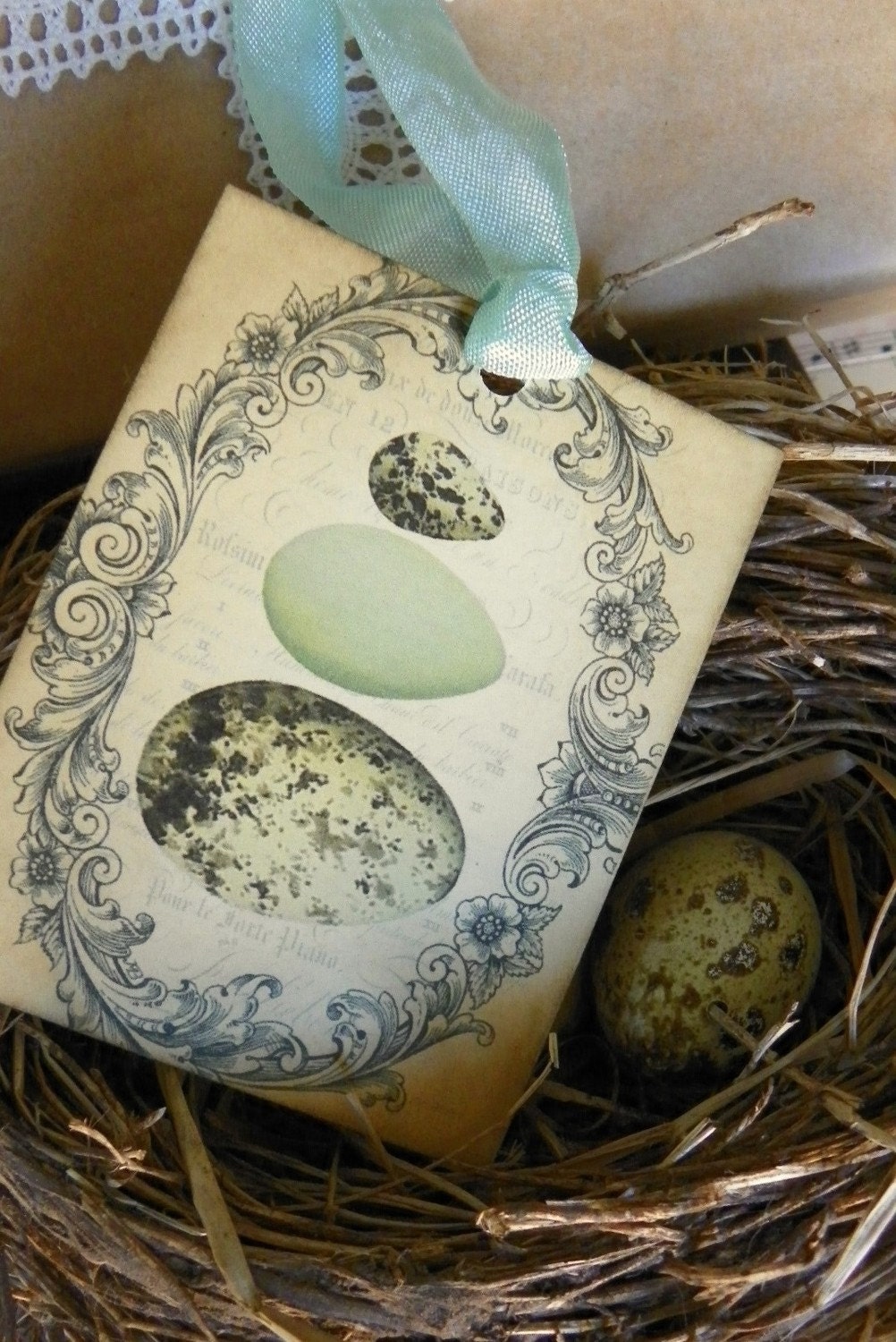 Lovely Eggs -Vintage Style  Gift Tags