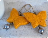 SALE - Goldenrod Mariposa Earrings