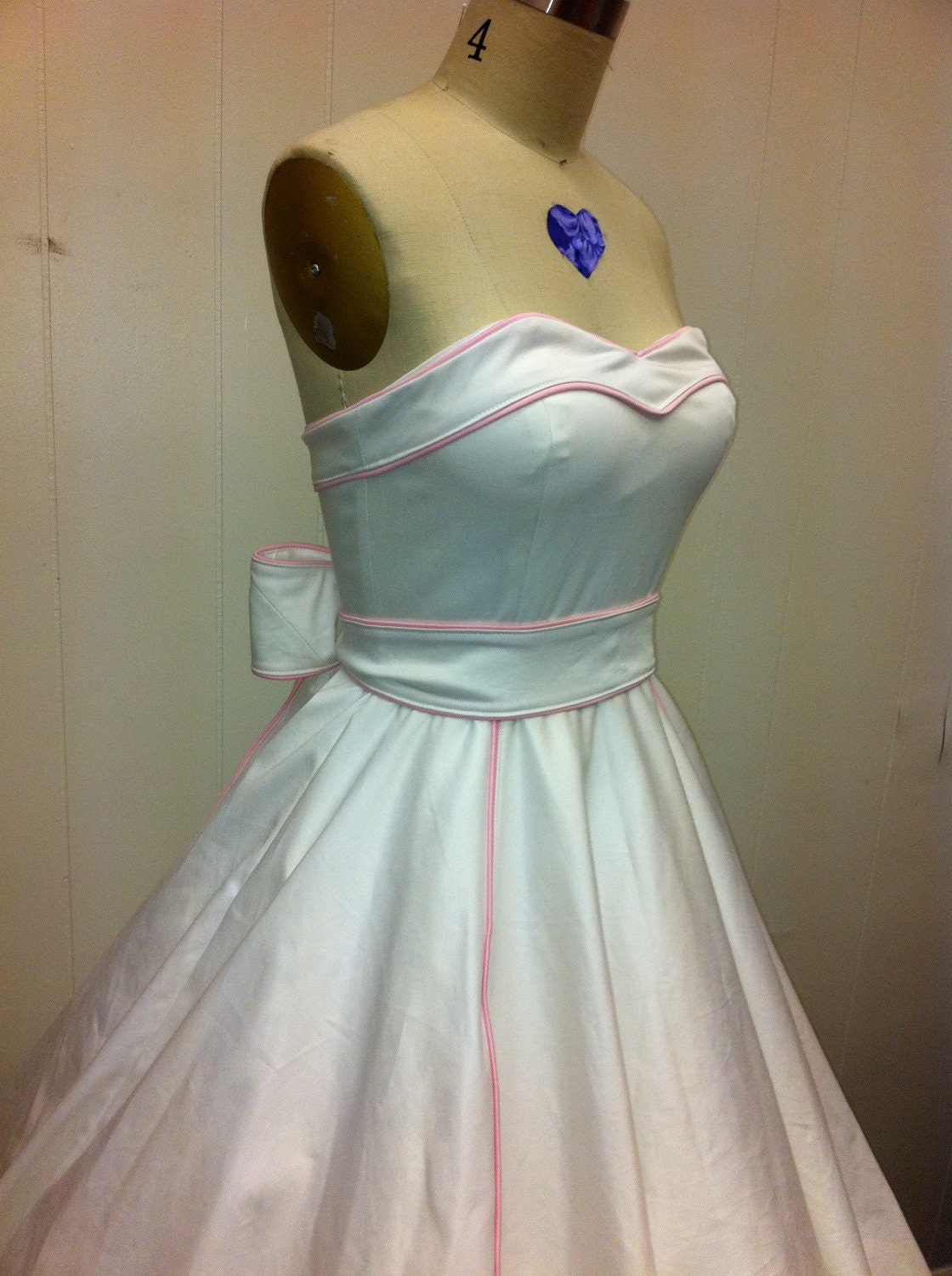 Stretch Cotton Sweetheart Wedding "Tesoro" Dress-----------------FULL BONING no Padding