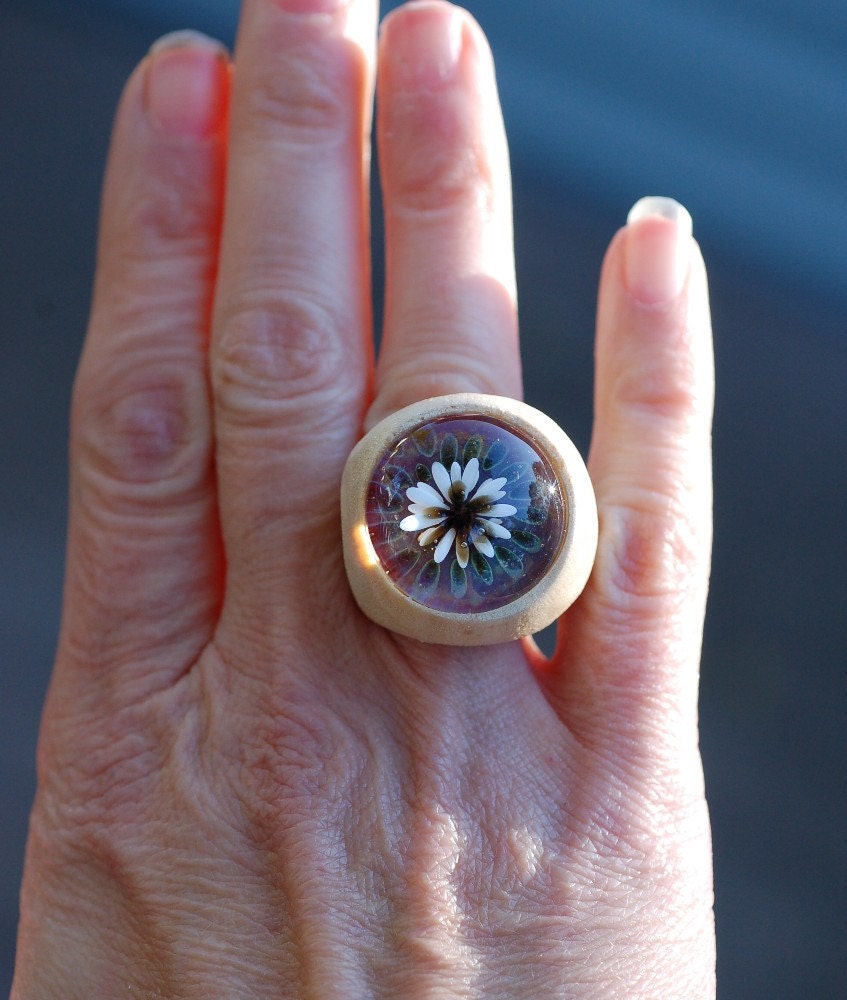Wood Ring Glass Cab Boro Borosilicate Lampwork Wooden Jewelry Eye of Horus Size 6