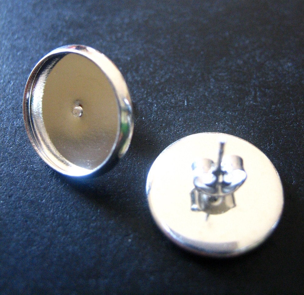 1/2 price DESTASH SALE, 10pr 16mm bezel earrings, silver plated grade b lead and nickel free studs