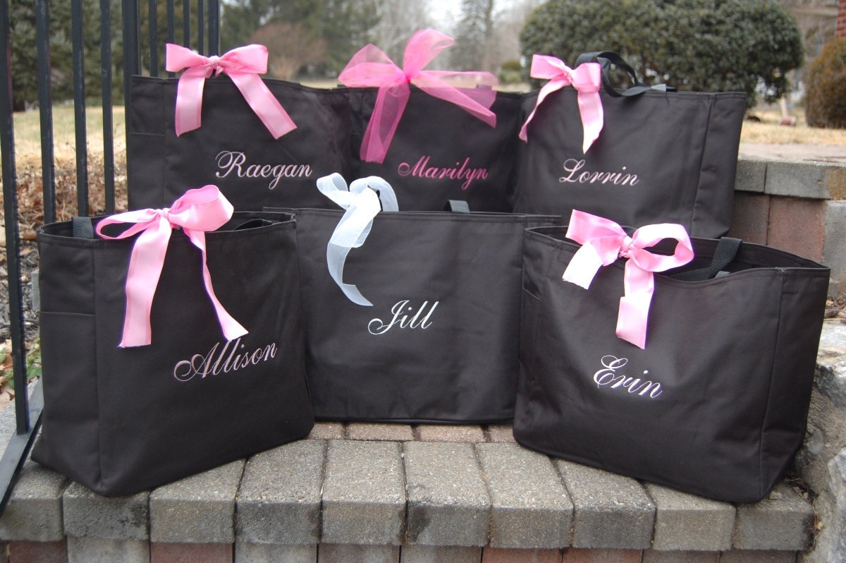 Personalized Bridesmaid Totes --Set of 7- -