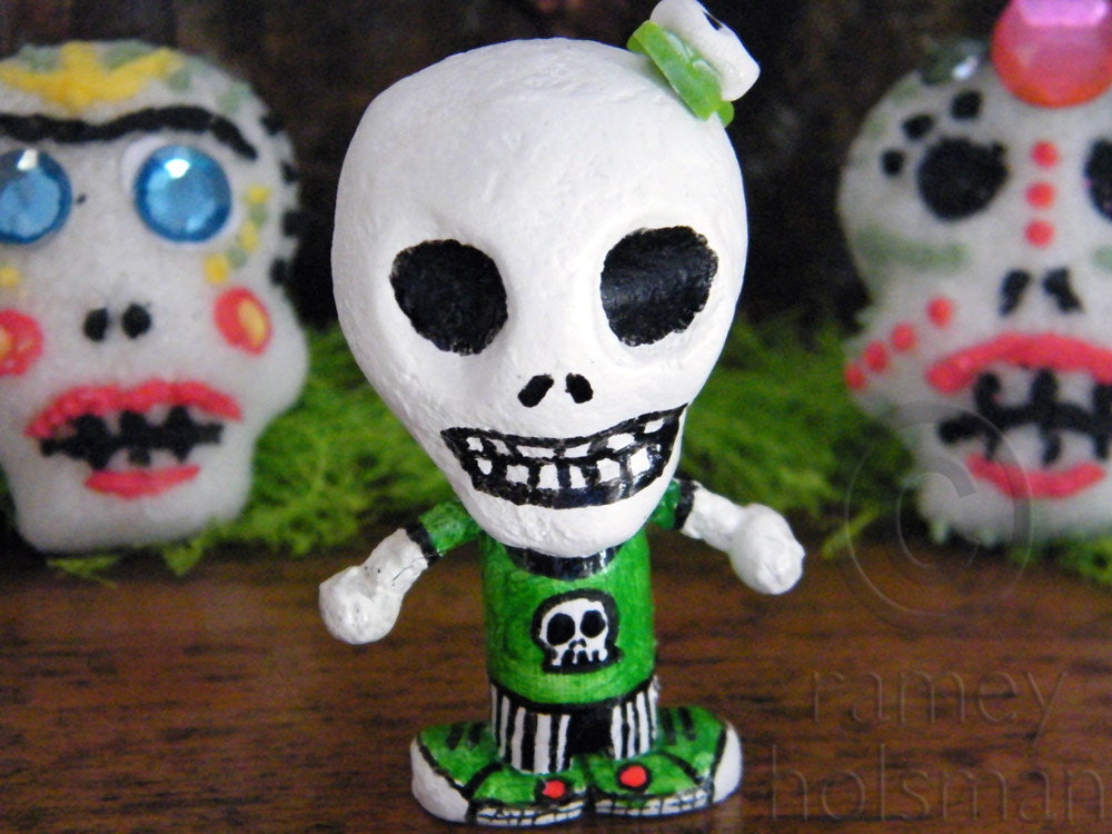 Dia de los Muertos CATRINA and the GRAVE xx SKELETON art doll