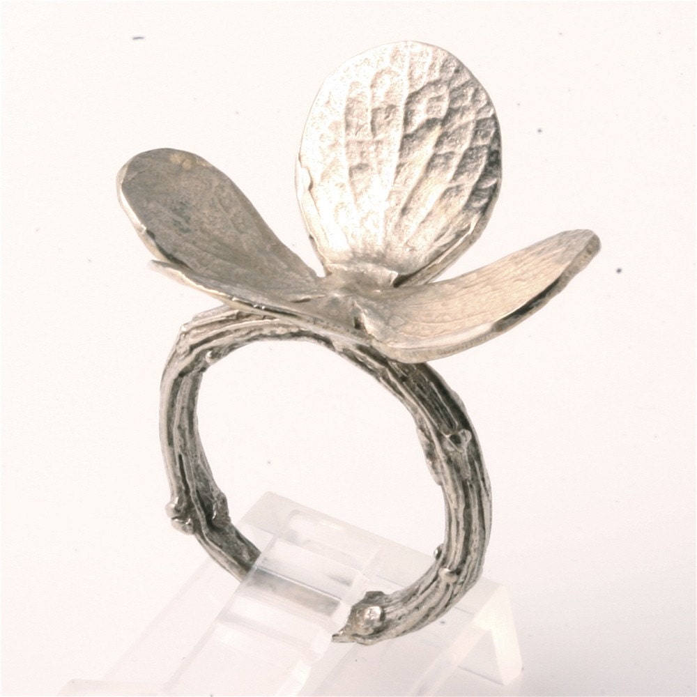 925 Sterling Silver Ring Single 4 leaf flower and Branch size 6