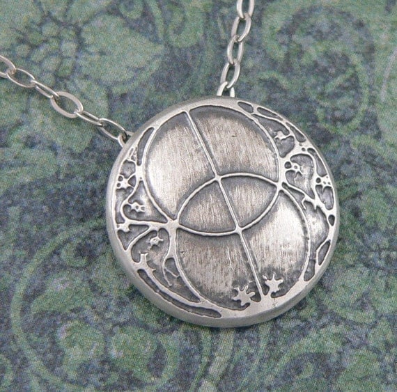 LAST ONE - Chalice Well pendant in sterling silver, chain not included