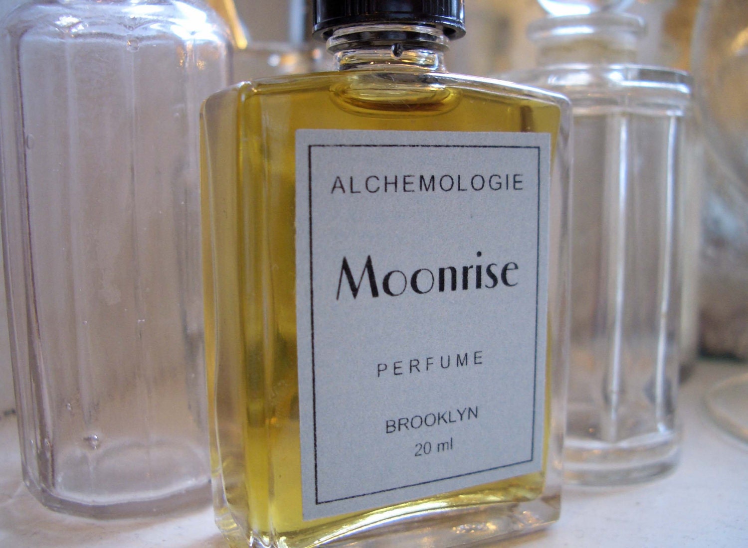 Moonrise Natural Perfume