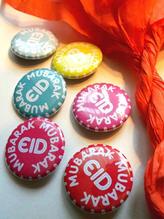 5 Eid Mubarak Buttons