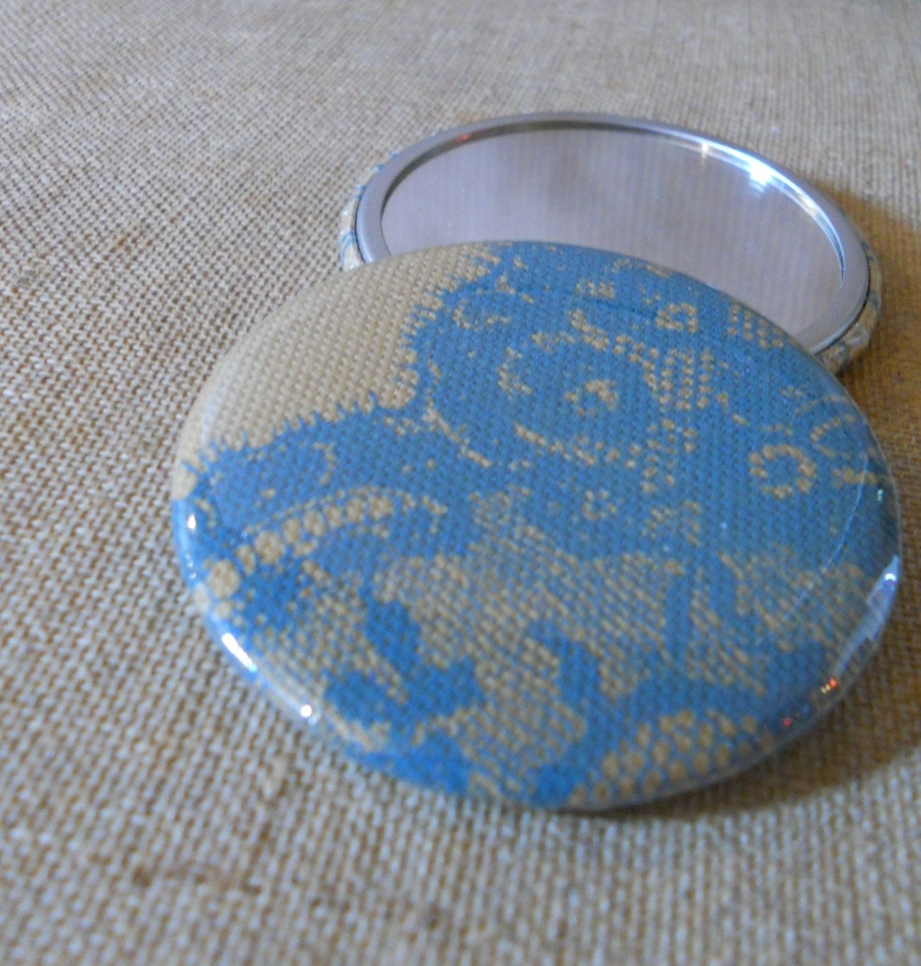 Lace Pocket Mirror