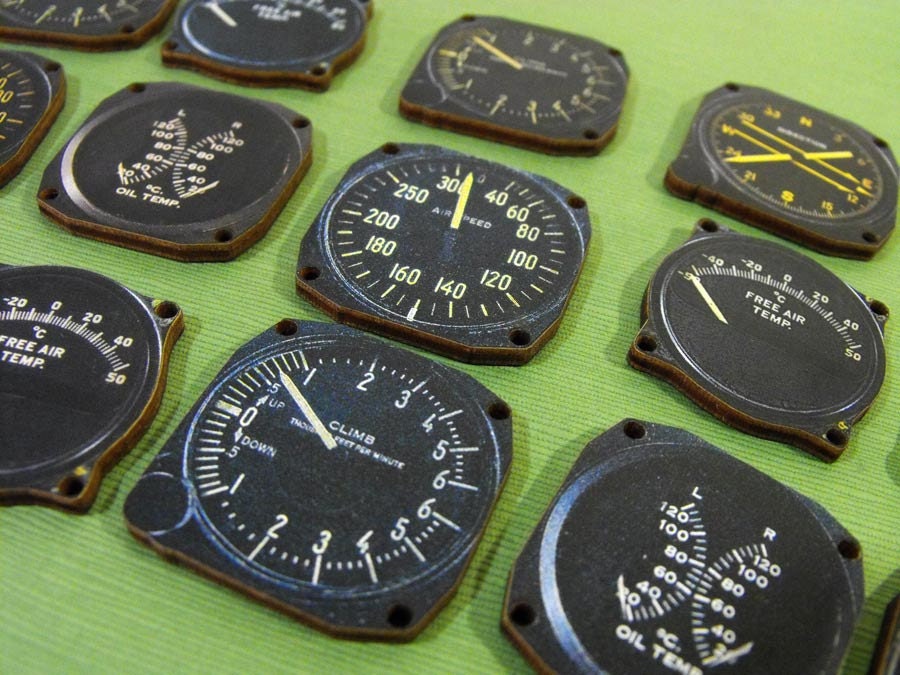 Vintage Aircraft Instruments