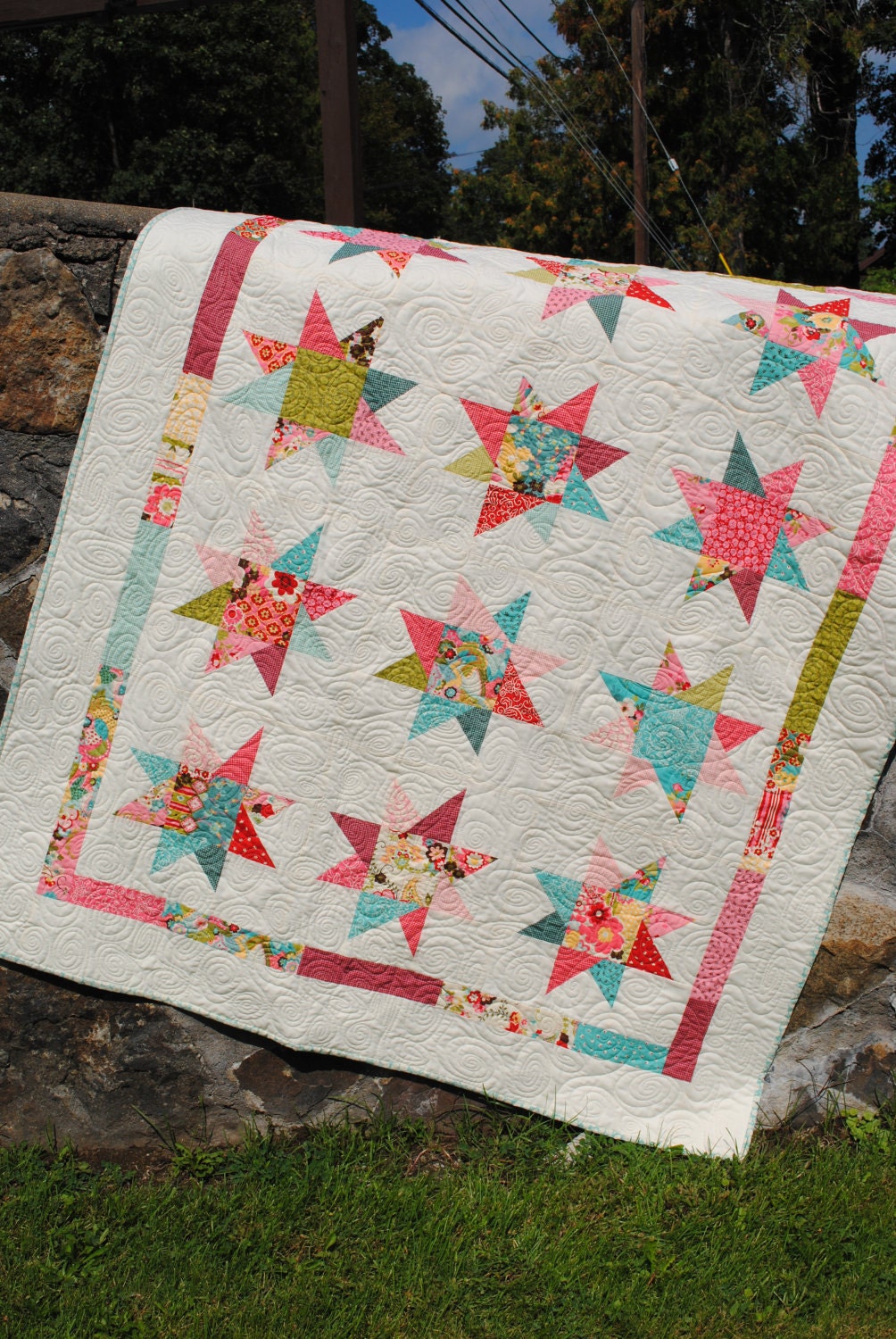 PDF Quilt Pattern.... Lap Quilt size, Quick and Easy, Layer Cakes or Fat Quarters, Bella Notte