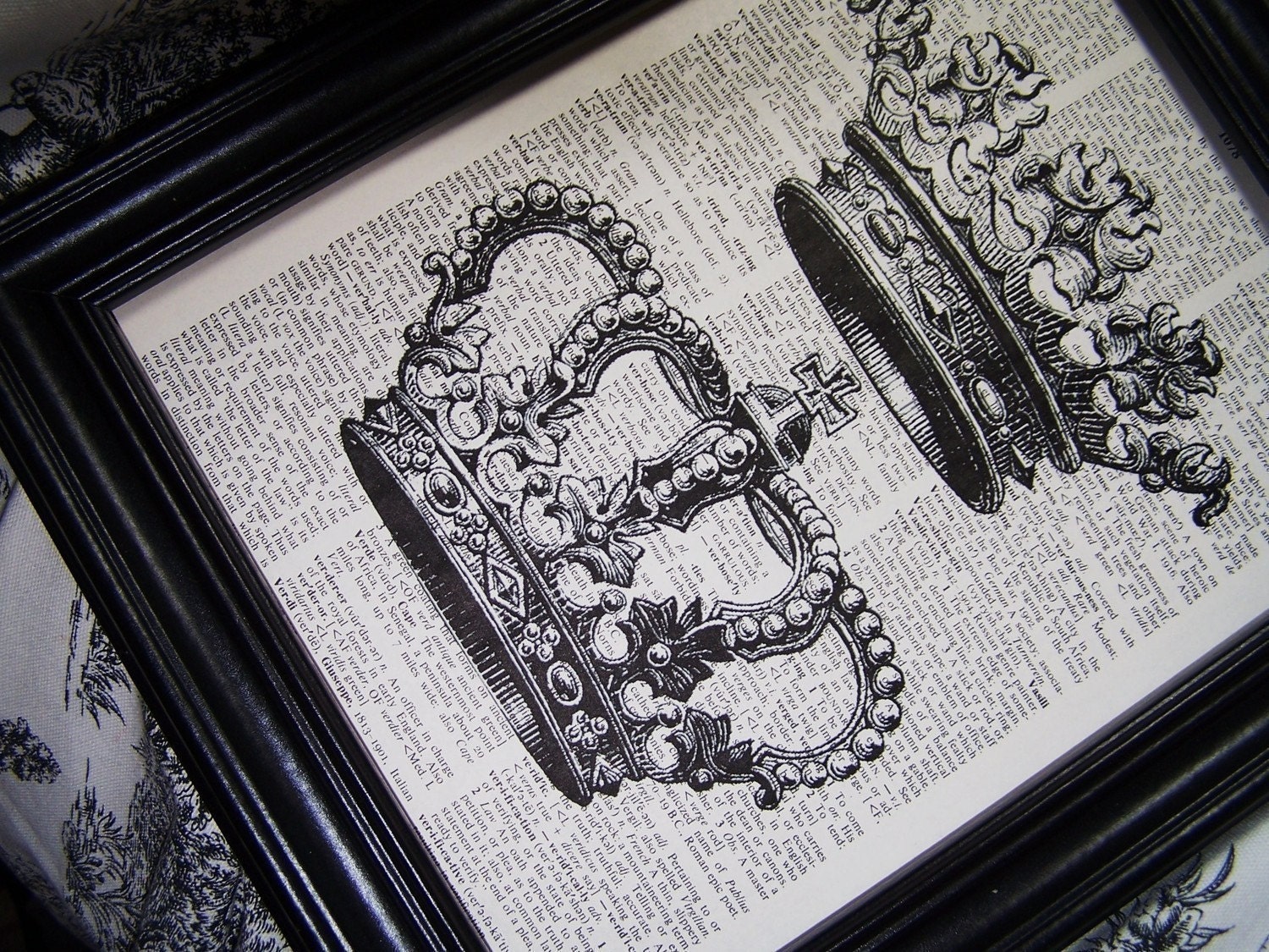 Crown,Crowns,Vintage Art Print, Dictionary Book Art Print, Upcycled Book Page Print