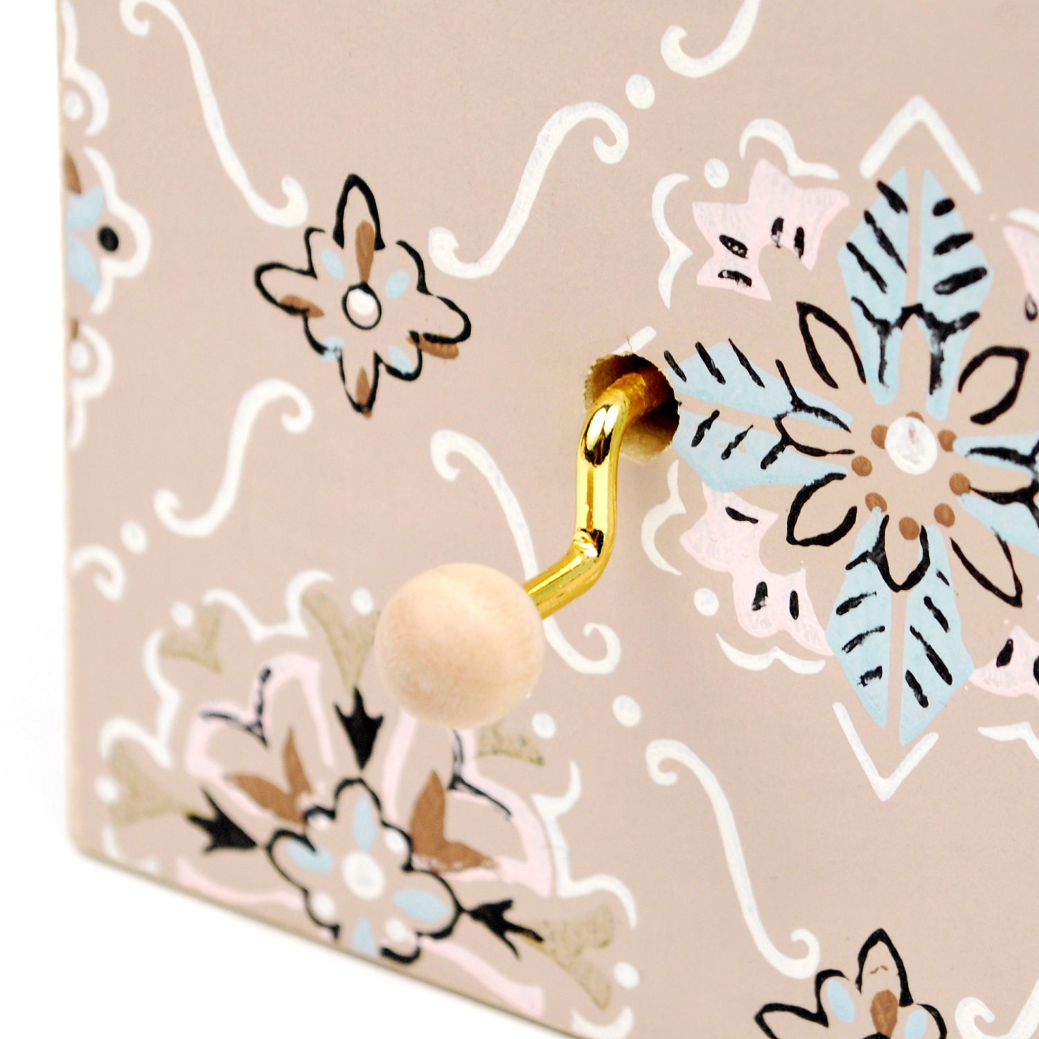 vintage wallpaper music box. plays: love me tender.