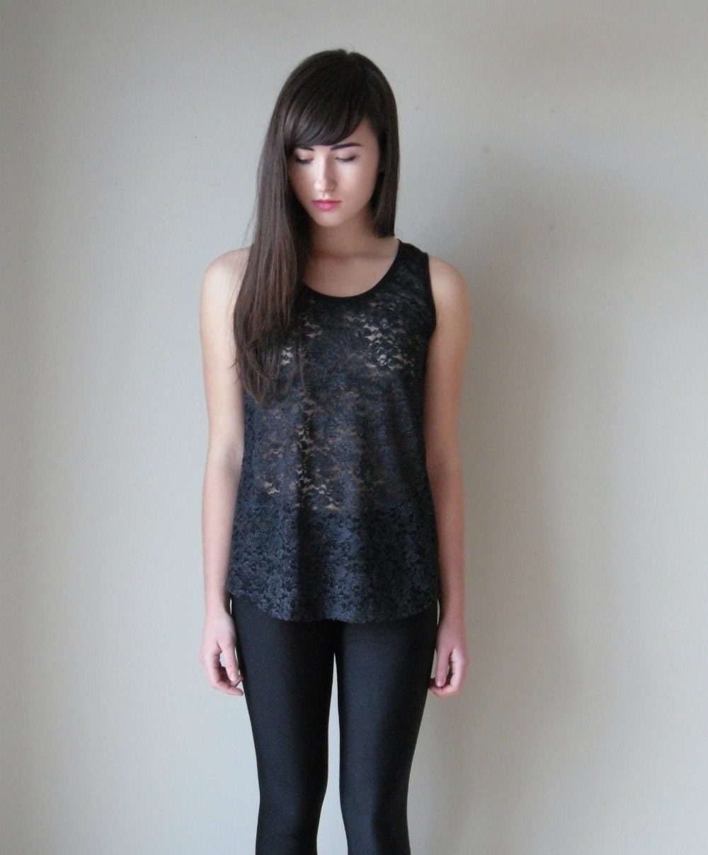 LAST ONE  Black lace tank top with curved hem - small