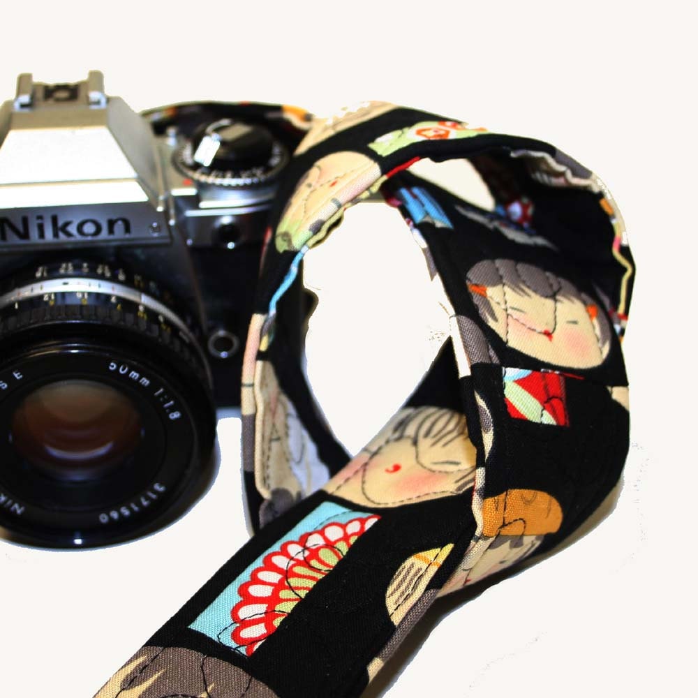 Camera Strap - Yui Kosheki Black - SLR, DSLR by Howard Avenue