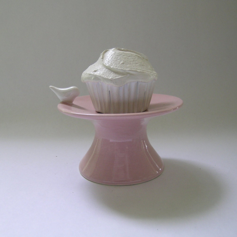 Ceramic Cupcake Stand with Bird in Pink