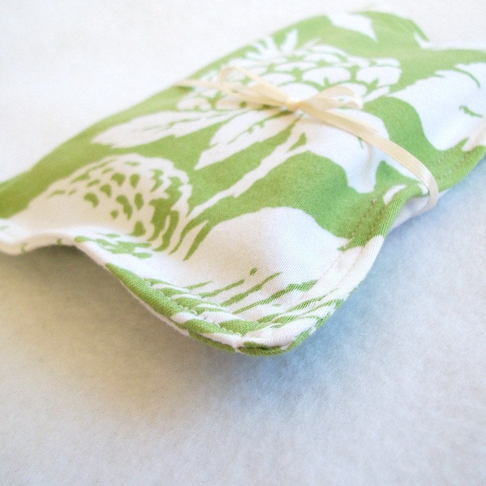 Lavender dryer sachet... Eco friendly, One full size trial, in surprise fabric selection