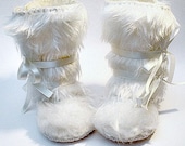 Baby Photo Prop- Snow White Faux Fur Baby Boots Mukluk Style. Baby First Shoes Baptism Baby Shoes Boots Wedding Baby Christening