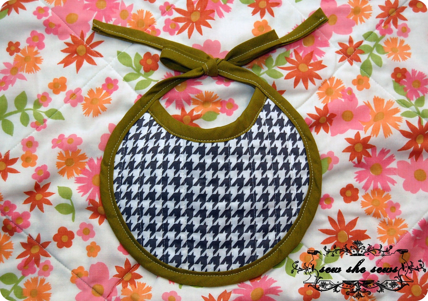 PDF Photo Tutorial Pattern  Newborn Through Toddler Quilted Reversible Baby Tie On Bib