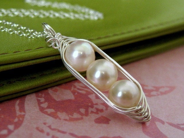 Three PEAs in a POD (white) freshwater pearl sterling silver necklace