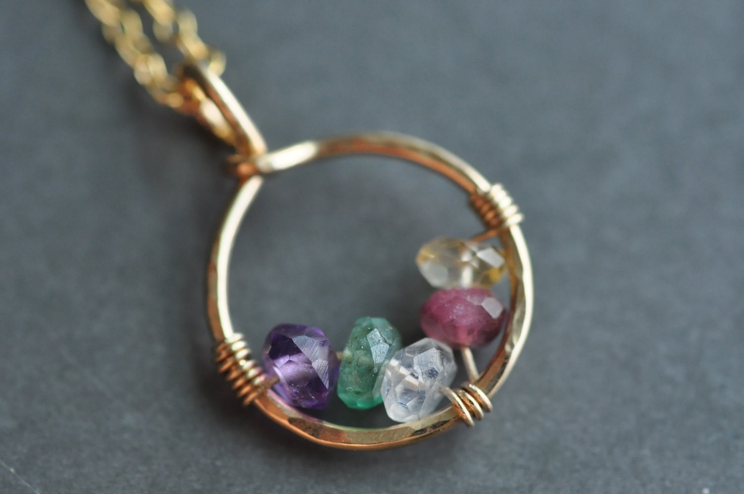 Grandmothers / Mothers birthstone necklace CIRCLE OF LOVE, customized, 14K gold filled, natural gemstones 5 stones