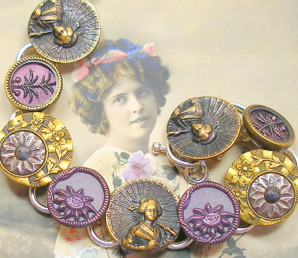 Mikado, Antique BUTTONs bracelet, Victorian Geisha with fans & parasols on sterling silver, one of a kind jewellery. - AlliesAdornments