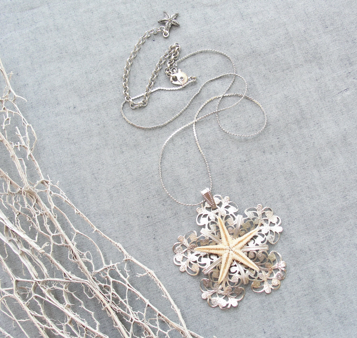 Lacey Starfish Necklace - Sea Treasure Collection