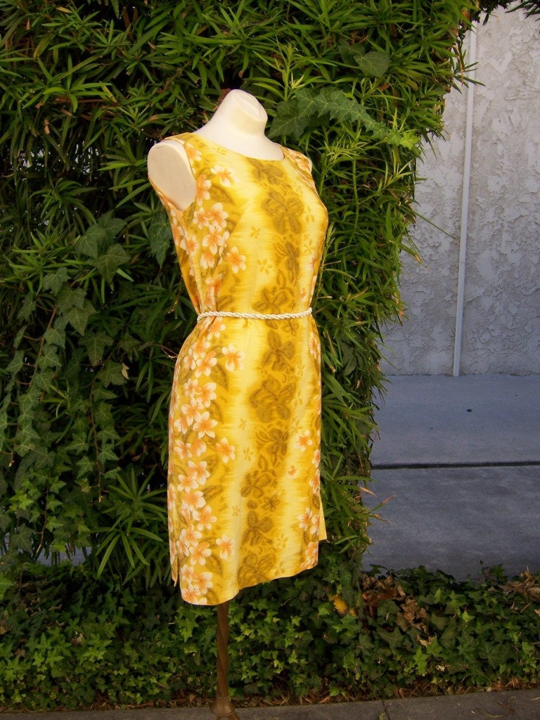 Luau Lovely by Lei-ipo vintage tropical print dress made in Hawaii