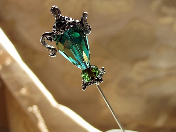 The March Hare's Crystal Pot of Green Tea Victorian Hat Pin