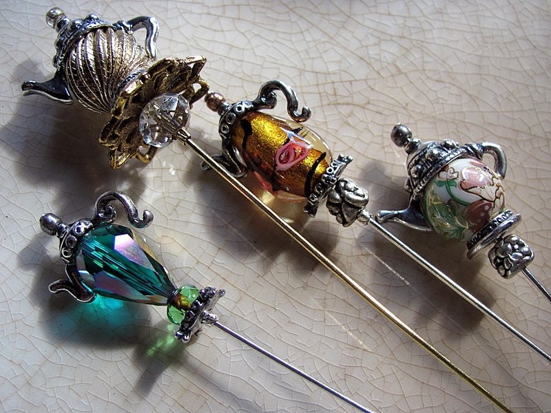 The March Hare's Crystal Pot of Green Tea Victorian Hat Pin
