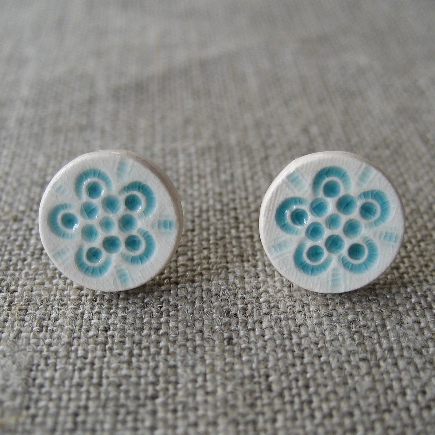 spottie posts, pool and white ... handmade porcelain earrings by Sofia Masri