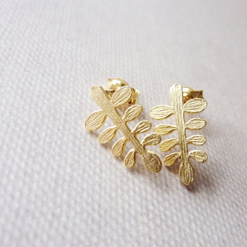 Mini Gold Leaves Earrings. Bridesmaid Gifts. Bridal Party Gifts. Wedding Party Gifts.