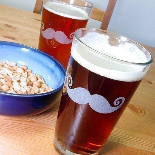 2 Mustache Pint Glasses - mustache wedding party favors